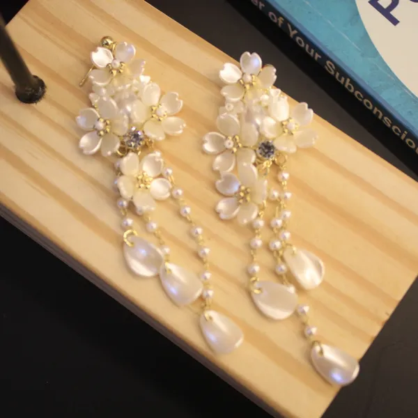 Alloy_Stylish_Korean_Earing_For_Women