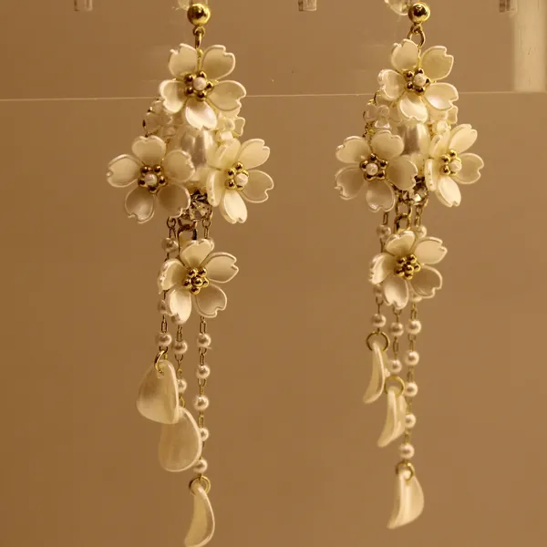 Alloy_Stylish_Korean_Earing_For_Women