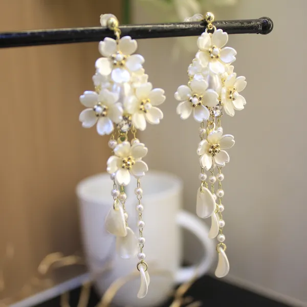 Alloy_Stylish_Korean_Earing_For_Women