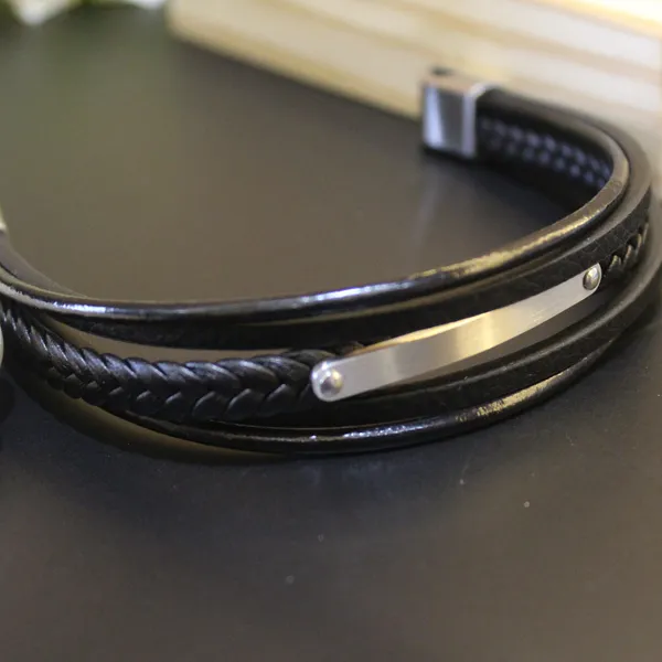 Black_Premium_Leather_Bracelet_For_Men