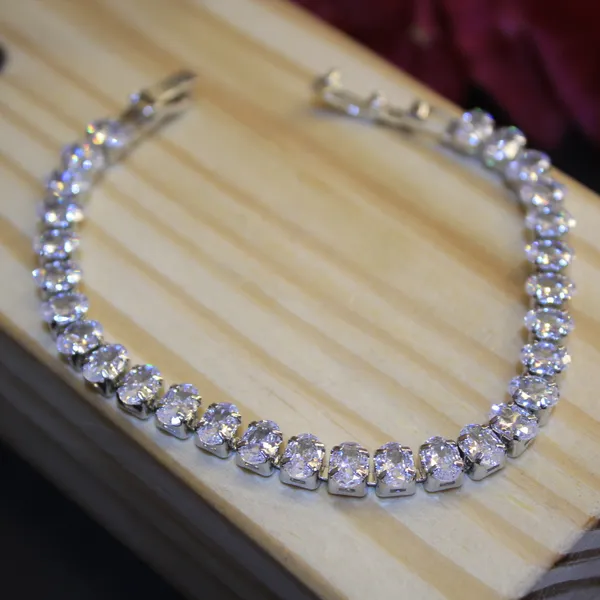 Silver_Premium_Tennis_Bracelets_For_Women
