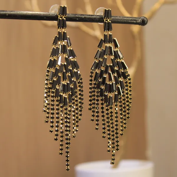 Alloy_Stylish_Western_Earing_For_Women