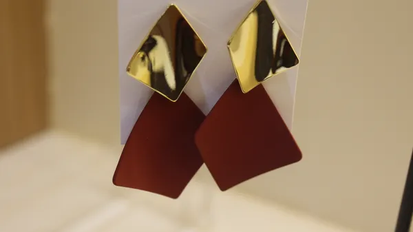 Alloy_Stylish_Korean_Earing_For_Women