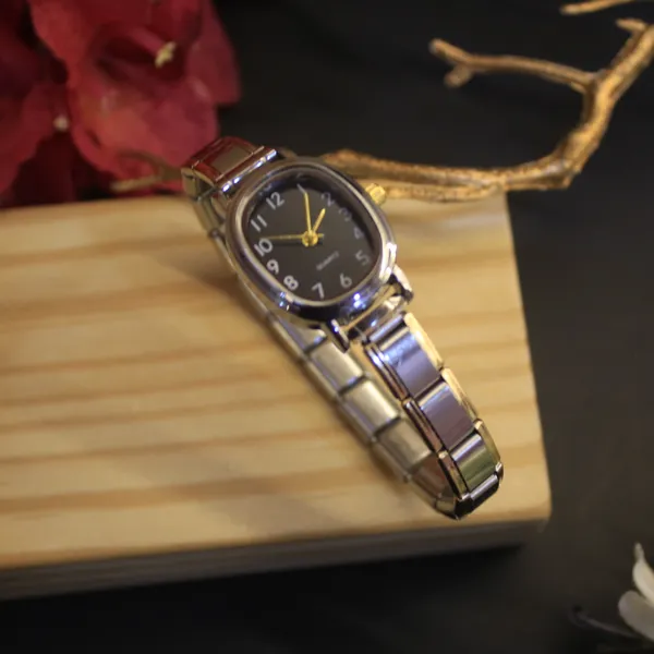 Glimsy_Noir_Luxe_Bracelet_Watch