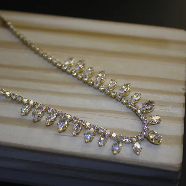 Brass_Stylish_Neck_Pendant_Set_For_Women