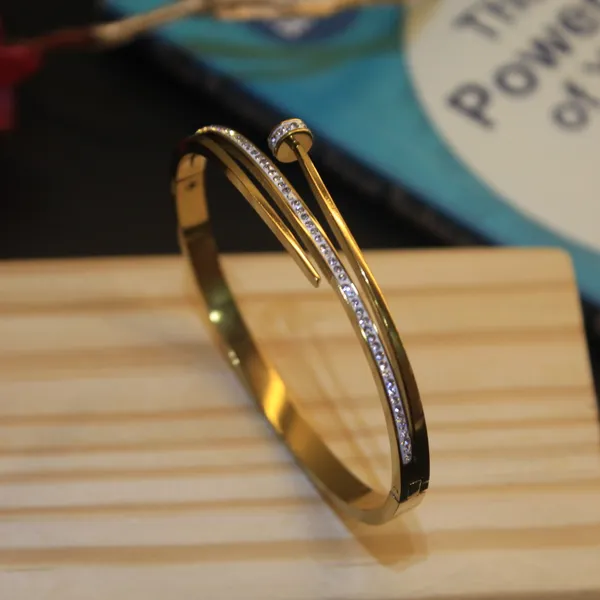 Gold_Plated_Anti_Tarnish_Nail_Bracelet_for_Women