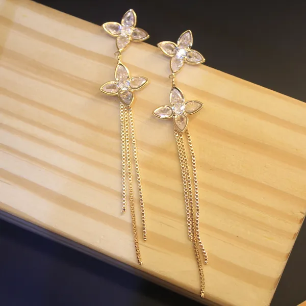 Alloy_Stylish_Korean_Earing_For_Women