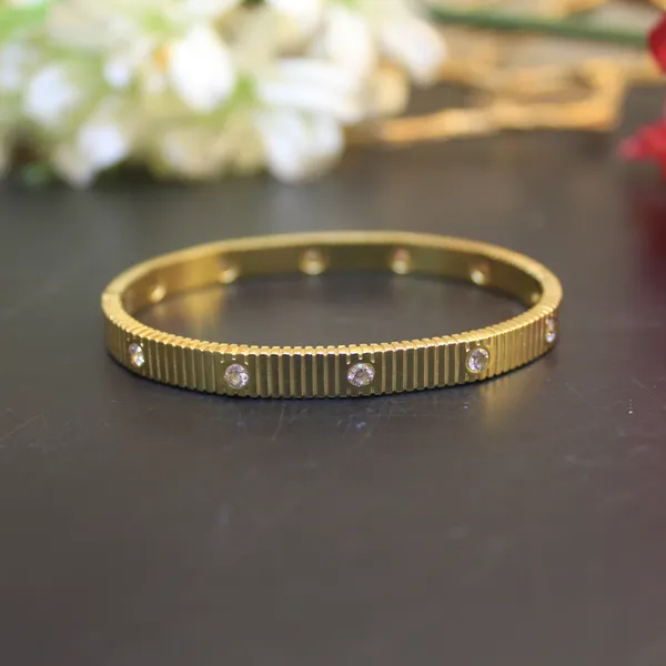 Gold_Plated_Anti_Tarnish_Celestia_Crystal_Ribbed_Bangle