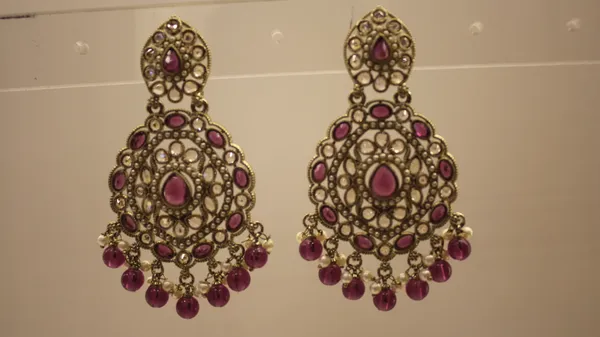 Brass_Stylish_Jhumkas_For_Women