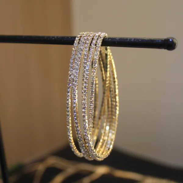 Glimsy_Sparkling_Tennis_Stretch_White_Bracelet_Set_(Pack_of_6)