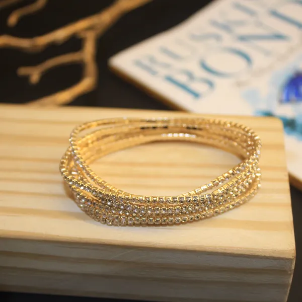 Glimsy_Sparkling_Tennis_Stretch_White_Bracelet_Set_(Pack_of_6)