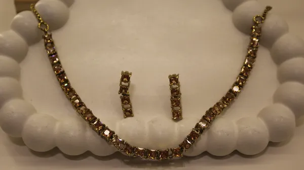 American_Diamond_Necklace_Set_For_Women