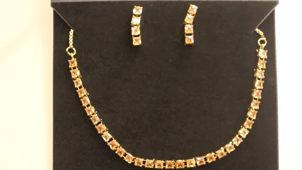 American_Diamond_Necklace_Set_For_Women