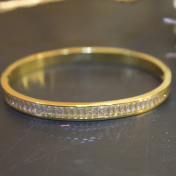 Gold_Plated_Anti_tarnish_Radiance_Row_Bangle_Styled_Bracelet