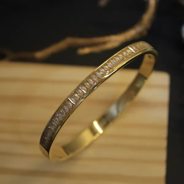 Gold_Plated_Anti_tarnish_Radiance_Row_Bangle_Styled_Bracelet