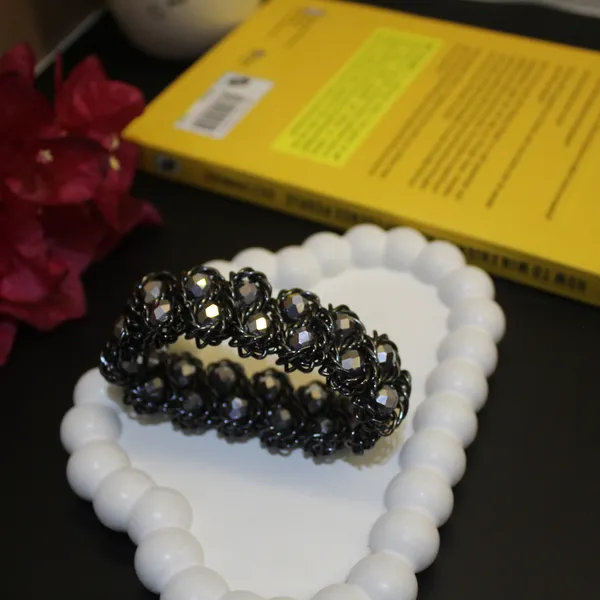 Black_Premium_Crystal_Stretch_Bracelets_For_Women