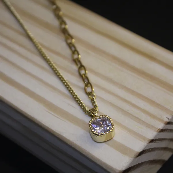Stainless_Steel_Neck_Pendant_Set_For_Women