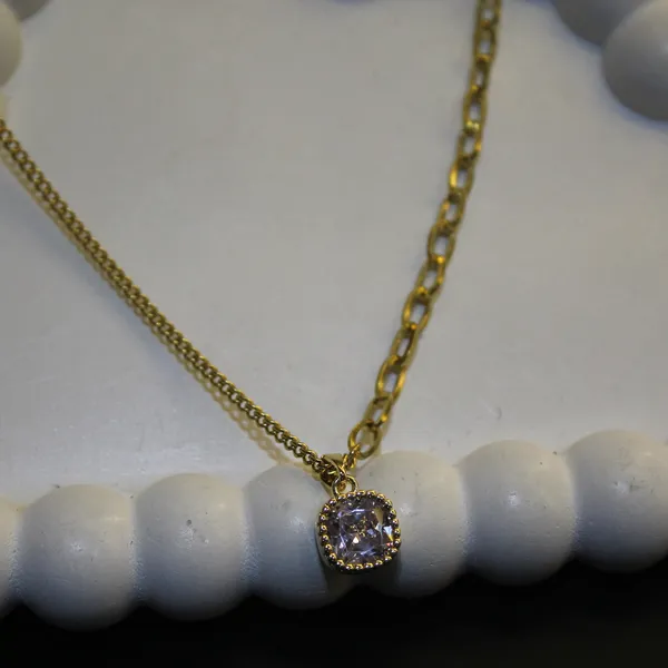Stainless_Steel_Neck_Pendant_Set_For_Women