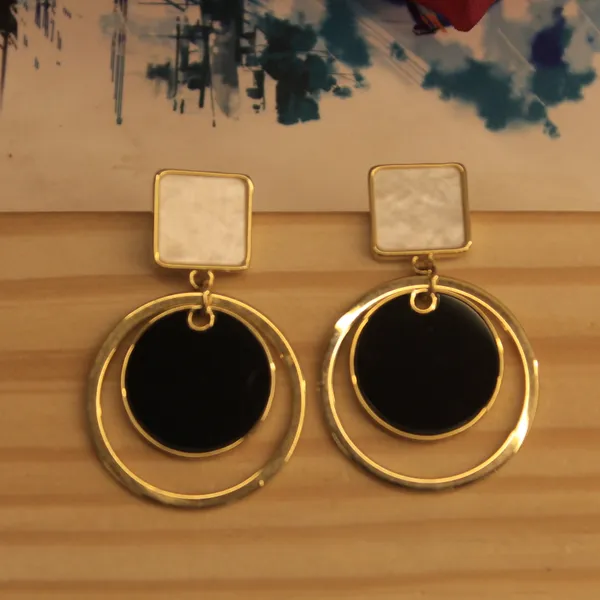 Alloy_Stylish_Western_Earing_For_Women