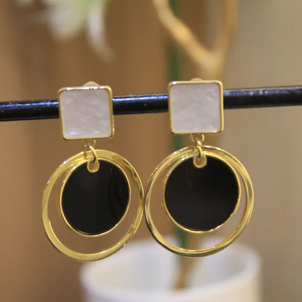 Alloy_Stylish_Western_Earing_For_Women