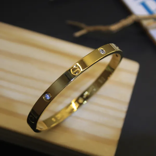 Gold_Plated_Anti_Tarnish_Cartier_New_Bracelet_