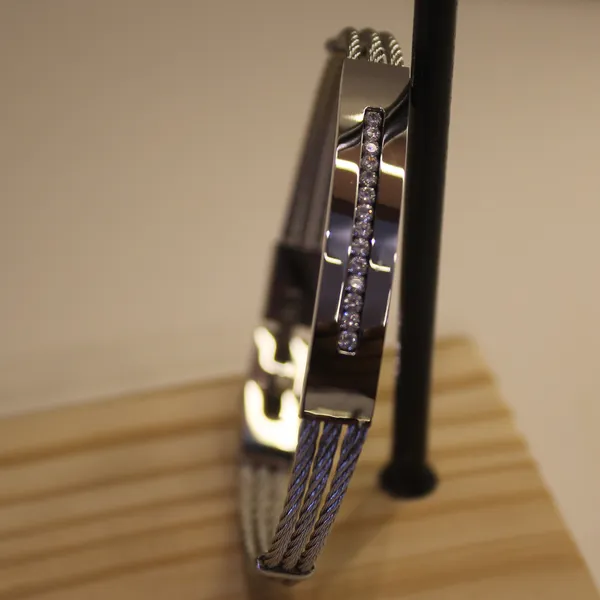 Stylish__American_diamond_Alloy_Bracelet_For_Men