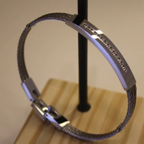 Stylish__American_diamond_Alloy_Bracelet_For_Men