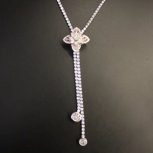 Brass_Stylish_Neck_Pendant_Set_For_Women