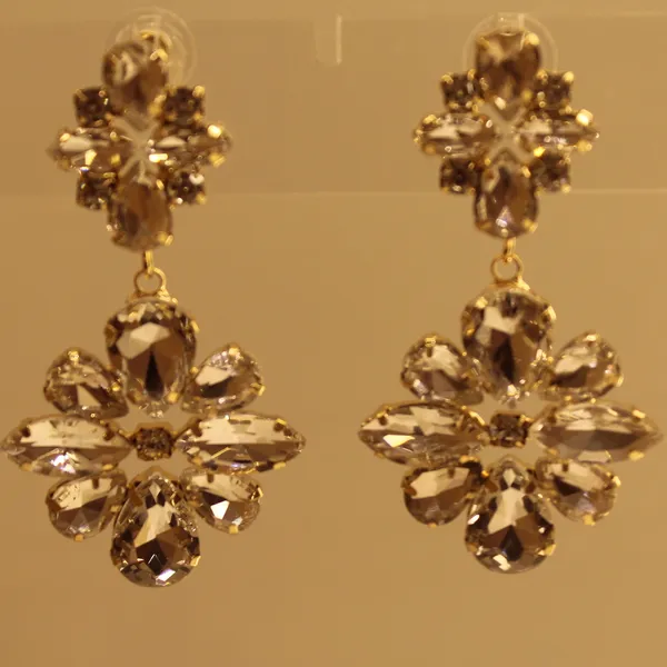 Alloy_Stylish_Korean_Earing_For_Women