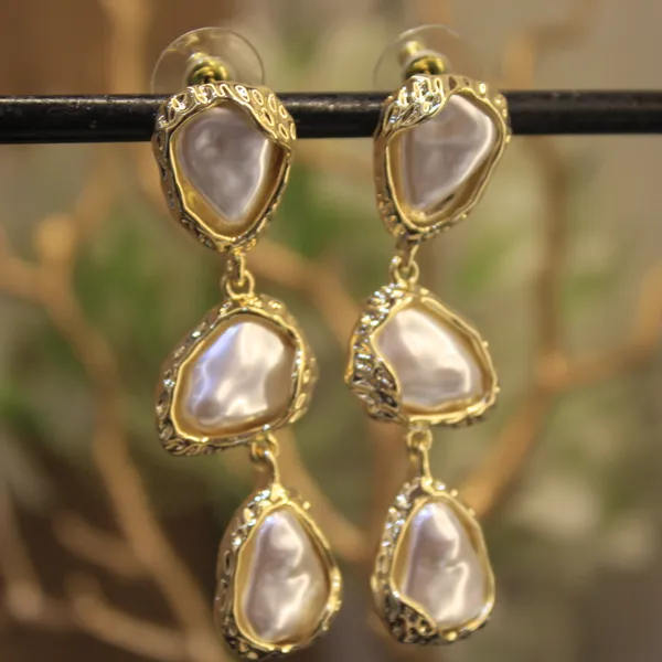 Alloy_Stylish_Korean_Earing_For_Women