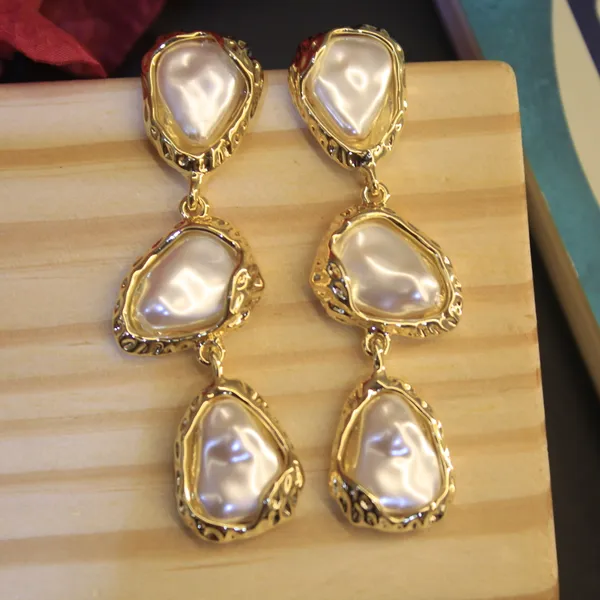 Alloy_Stylish_Korean_Earing_For_Women