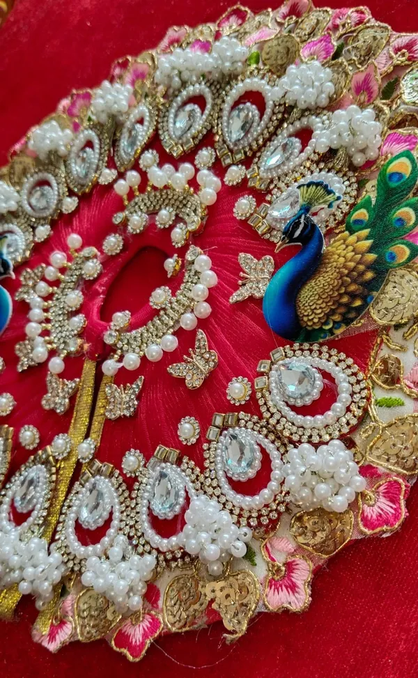 Handcrafted_Red_Laddu_Gopal_Poshak__|_Peacock_Pattern_|_Embroidered