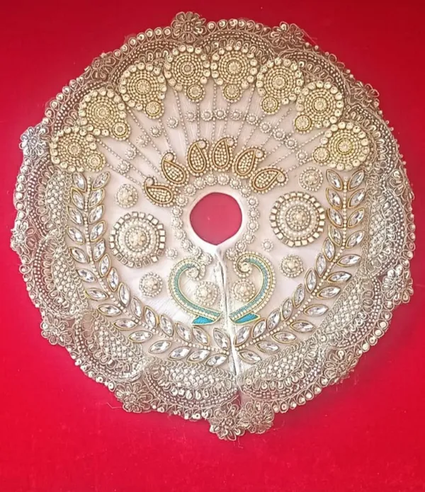White_Handcrafted_Rajsi_Pearl_&_Kundan_Laddu_Gopal_Poshak_