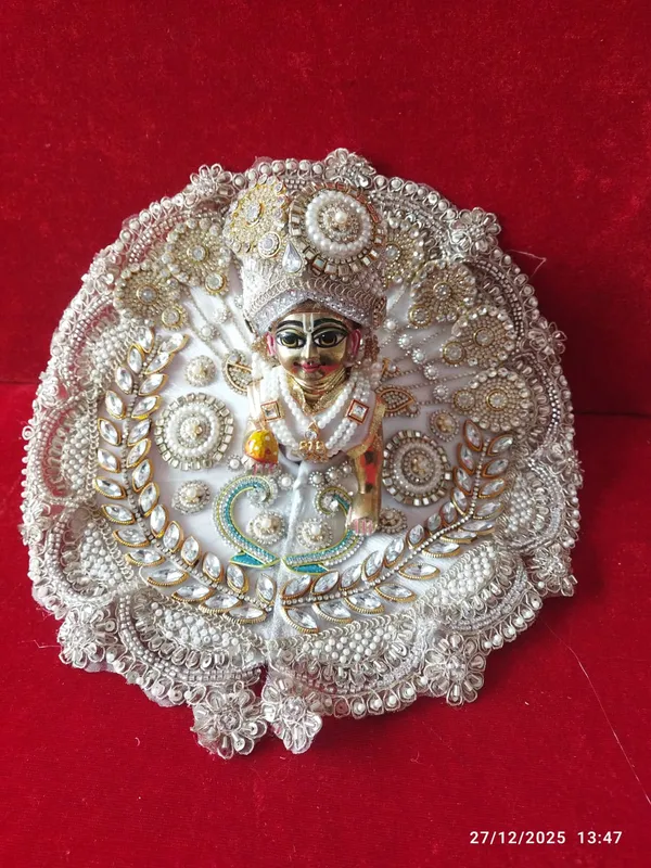 White_Handcrafted_Rajsi_Pearl_&_Kundan_Laddu_Gopal_Poshak_