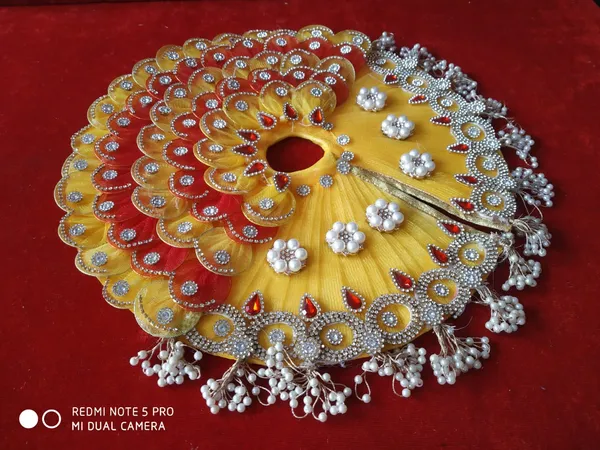 Yellow_Laddu_gopal_poshak_Handmade_|_Embroidered