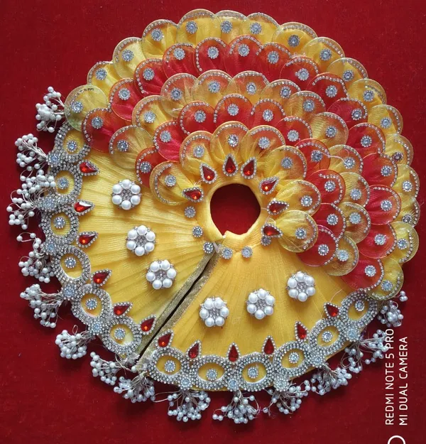 Yellow_Laddu_gopal_poshak_Handmade_|_Embroidered