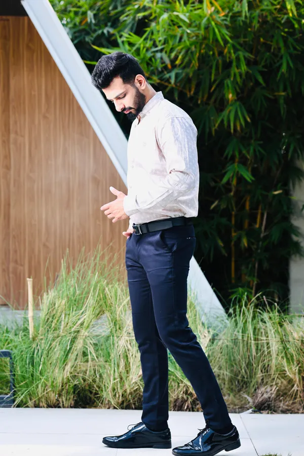 Navy_Cotton_Straight_Fit_Chinos_For_Men