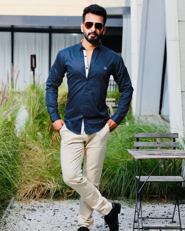 Blue_Cotton_Slim_Fit_Shirt_For_Men