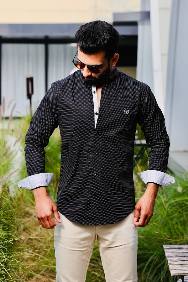 Black_Cotton_Slim_Fit_Shirt_For_Men