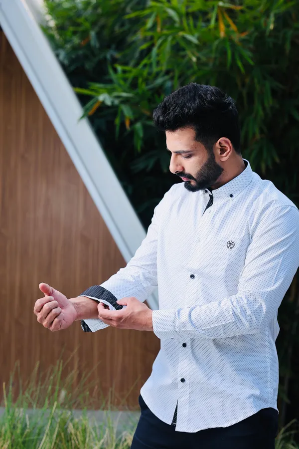 White_Cotton_Slim_Fit_Shirt_For_Men