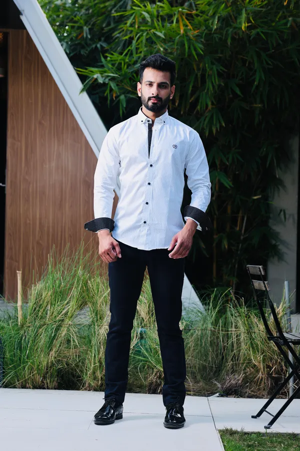 White_Cotton_Slim_Fit_Shirt_For_Men
