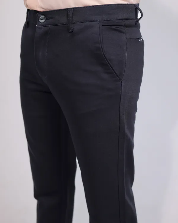 Black_Cotton_Straight_Fit_Chinos_For_Men
