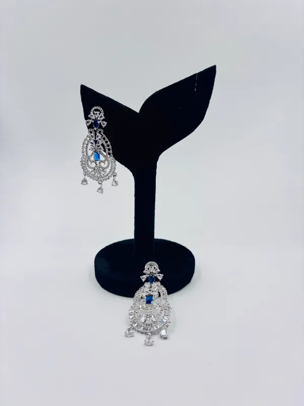 Blue_Metal_Premium_&_Elegant_Long_Earrings_For_Women