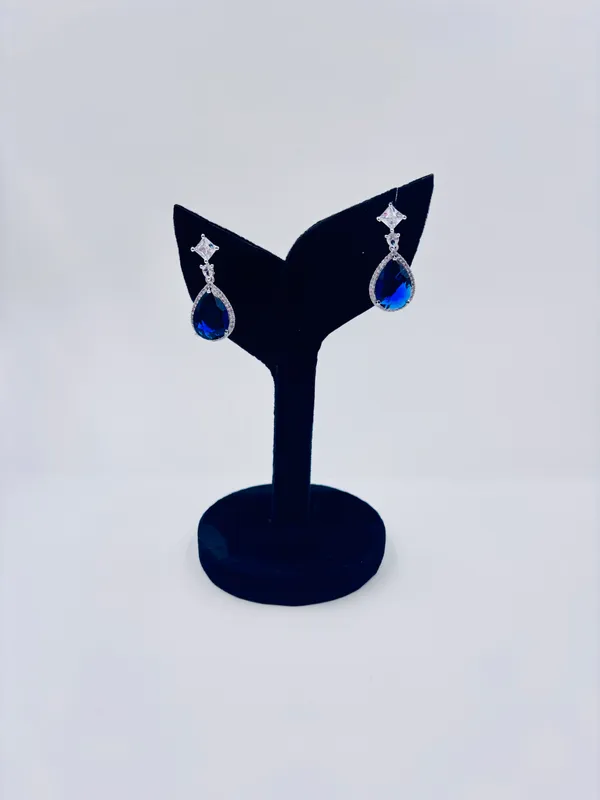 Blue_Metal_Premium_&_Elegant_Long_Earrings_For_Women