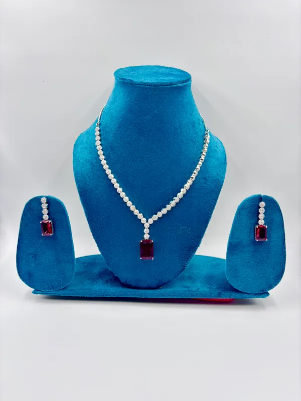 Pink_Metal_Premium_&_Elegant_Ad_Necklace_For_Women