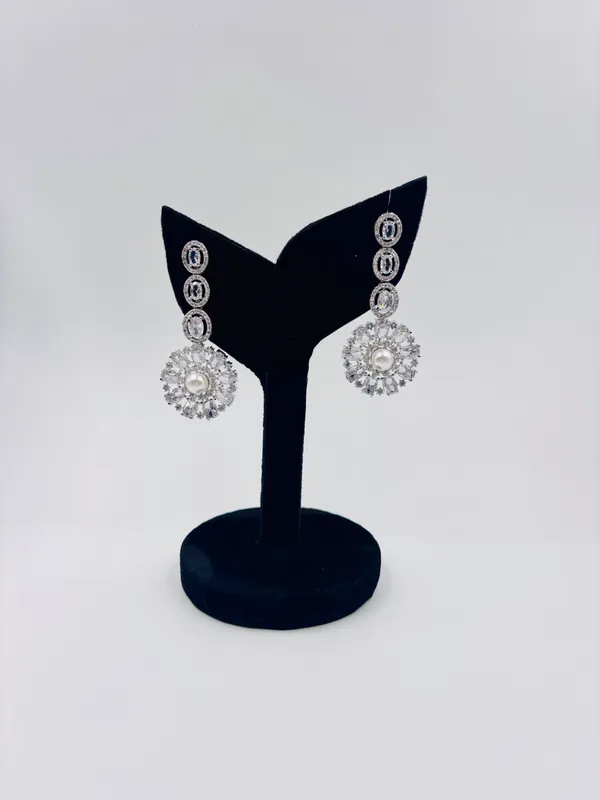 White_Metal_Premium_&_Elegant_Long_Earrings_For_Women