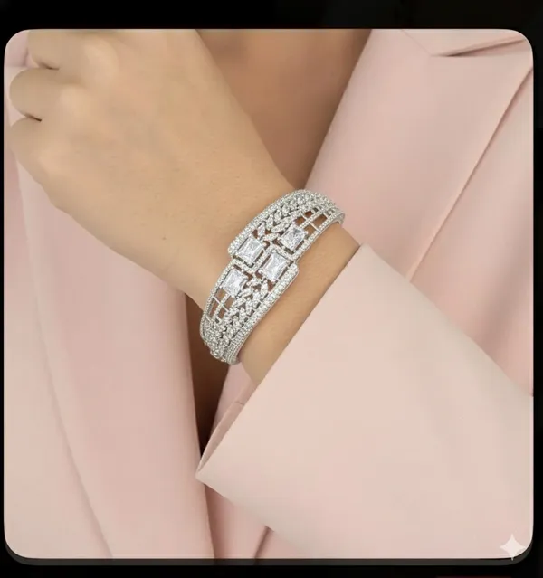 White_Metal_Premium_&_Elegant_Kada_For_Women