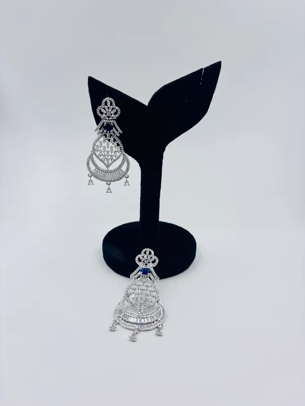 Blue_Metal_Premium_&_Elegant_Long_Earrings_For_Women