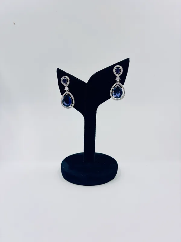 Blue_Metal_Premium_&_Elegant_Long_Earrings_For_Women