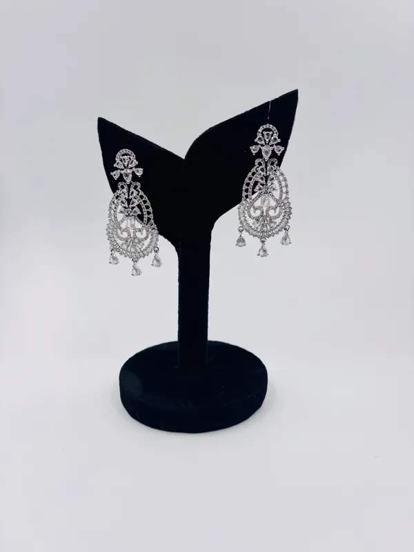 White_Metal_Premium_&_Elegant_Long_Earrings_For_Women
